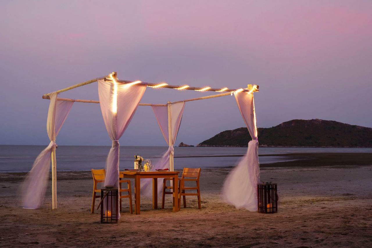 סאם רוי יוט La Isla Pranburi Beach Resort מראה חיצוני תמונה